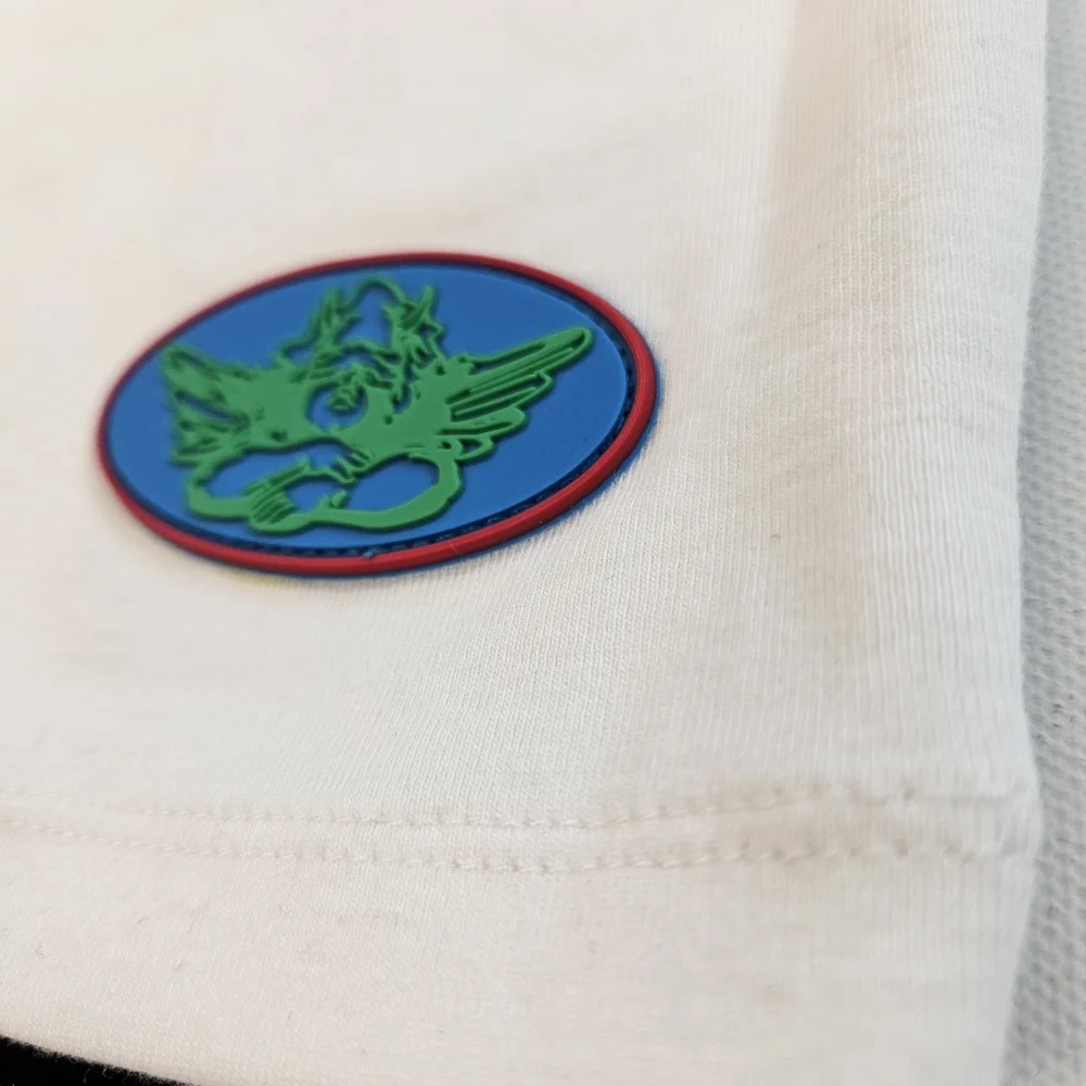 Set Of 2 Boys Lie Gotta Jet All Yours Crop Tee Size Small $60 Each Retail. - Picture 9 of 9